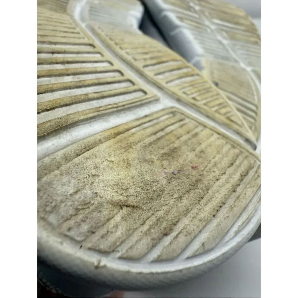 Women's Essential Light Weight Athletic Shoes White Size 8,5 - Picture 9 of 15